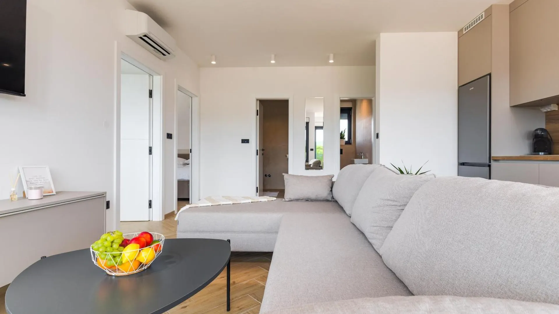 Luxury Apartment Lariv Krk Town