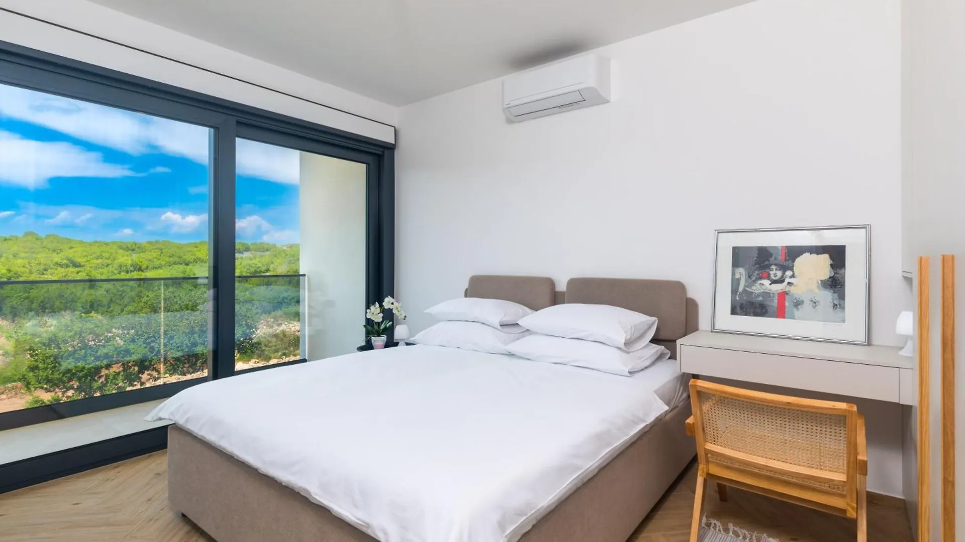 Luxury Apartment Lariv Krk Town